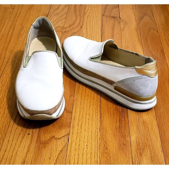 Hogan Gold Trim Sneakers - Picture 3 of 14